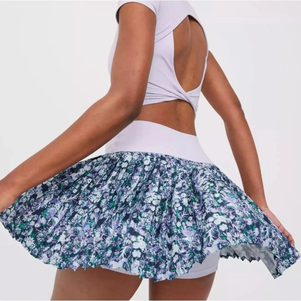 Aerie Offline Floral Skirt💜
